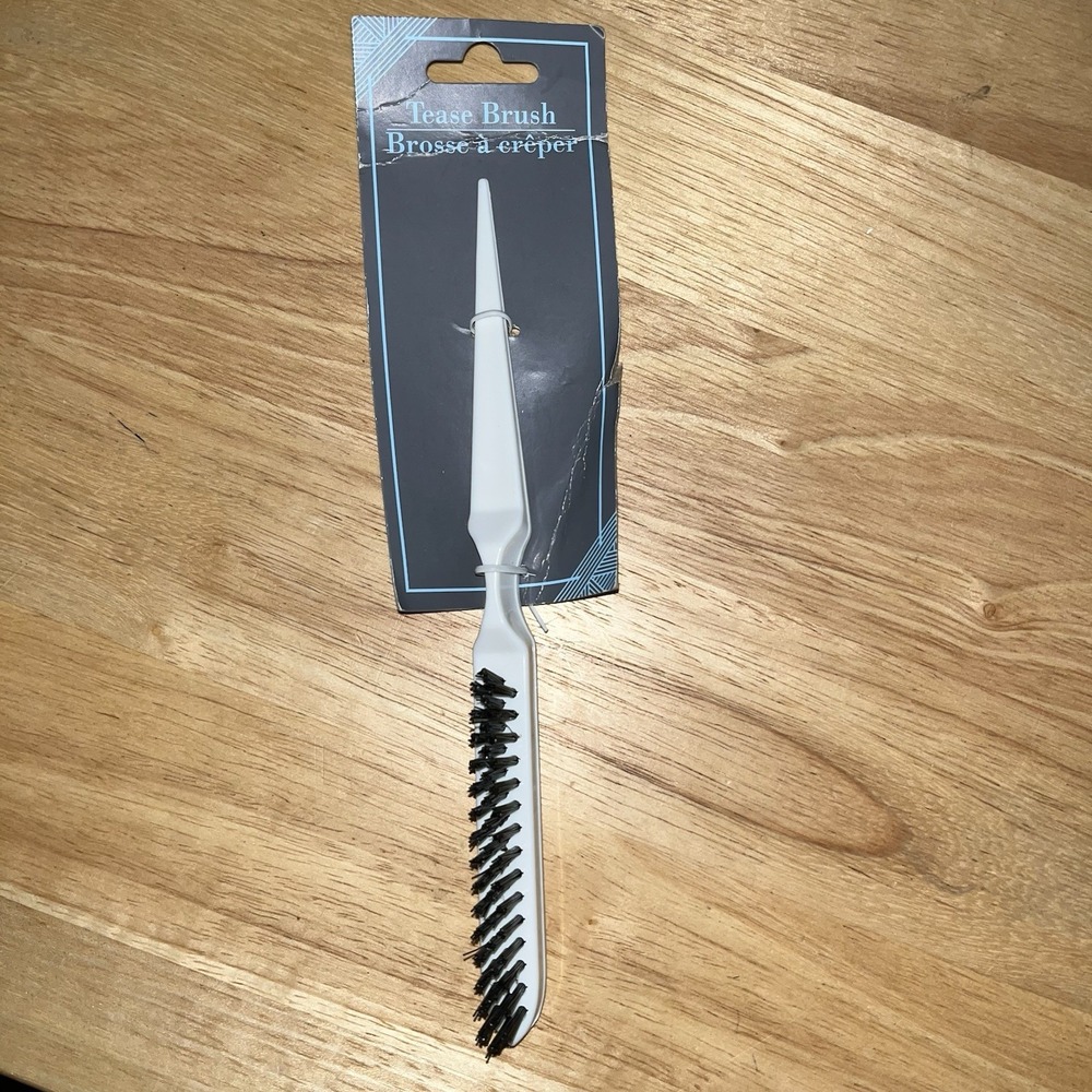 Teasing‎ Hair Brush for Women Nylon Bristle Salon Backcombing & Styling